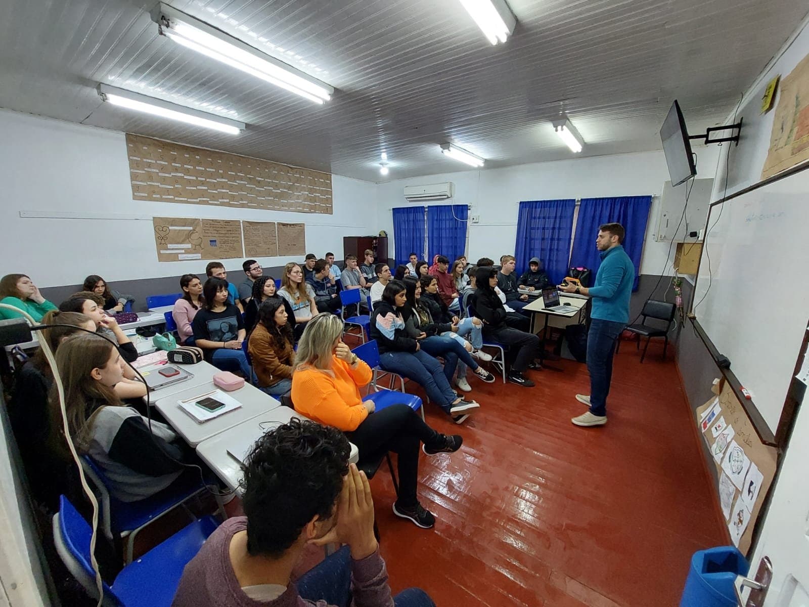 Registro de trabalho da Rēnos — imagem 49 de 53